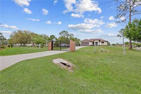 3661 50th Avenue NE, Naples, FL 34120