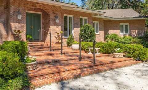 104 Colony Place, Saint Simons Island, GA 31522