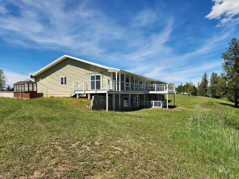 121 Madison Lane, Kamiah, ID 83536