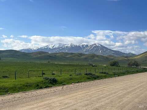 Tbd Hallowell Ln., Fairfield, ID 83327