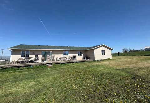2420 Grelle Avenue, Lewiston, ID 83501