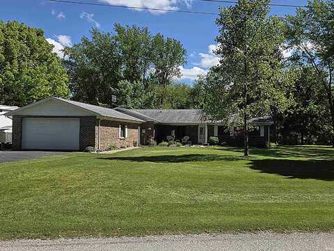 15 EMS B28A Lane, Pierceton, IN 46562