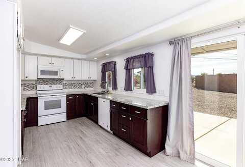 1880 Biscayne Ln, Lake Havasu City, AZ 86403