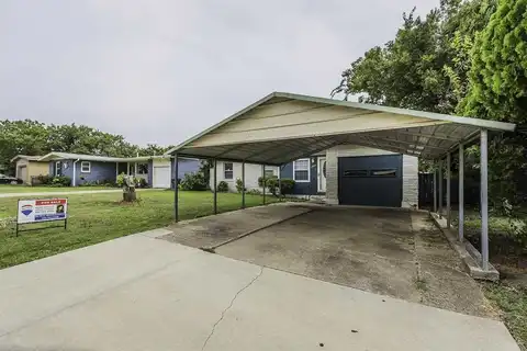 3908 NW Santa Fe Ave, Lawton, OK 73505