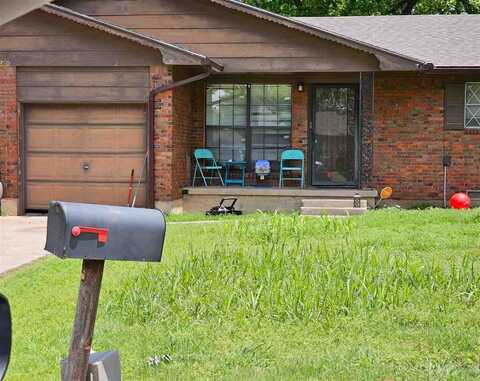 2805 NW Hilltop, Lawton, OK 73507