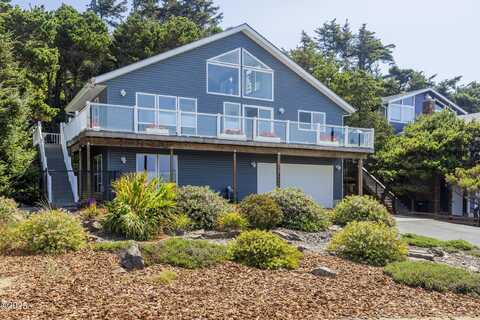 2001 NW Parker Avenue, Waldport, OR 97394