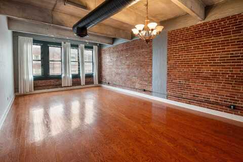 408 S FRONT, Memphis, TN 38103