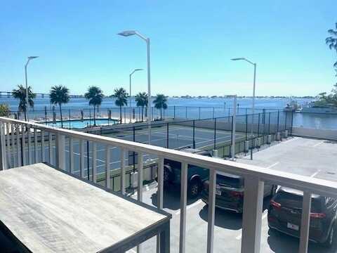 200 SE 15th Rd, Miami, FL 33129