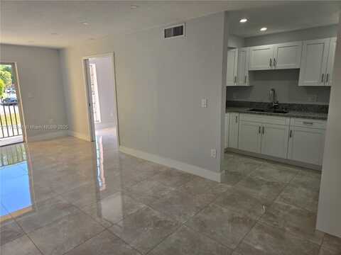 4803 NW 7th St, Miami, FL 33126