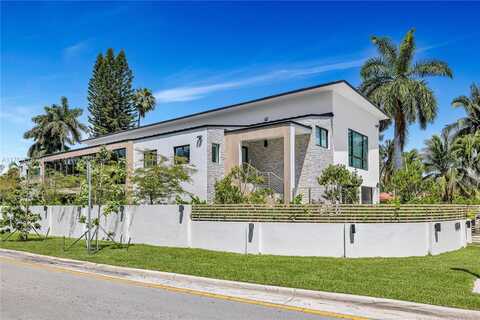 1351 S Venetian Way, Miami, FL 33139