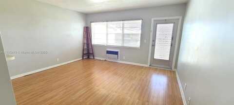 139 Coventry F, West Palm Beach, FL 33417