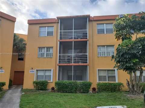 4394 NW 9th Ave, Deerfield Beach, FL 33064