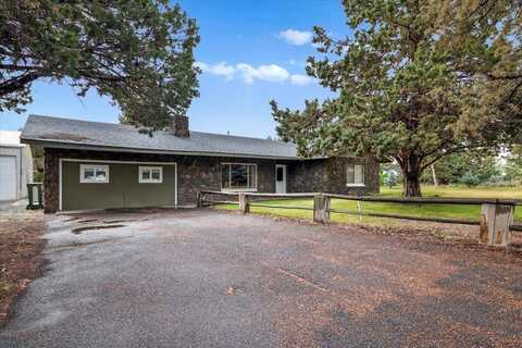 6174 S Hwy 97, Redmond, OR 97756