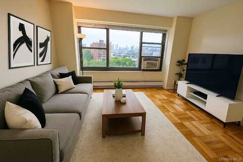 21-20 33rd Road, Astoria, NY 11106