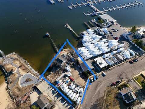1 Orchard Beach Boulevard, Port Washington, NY 11050