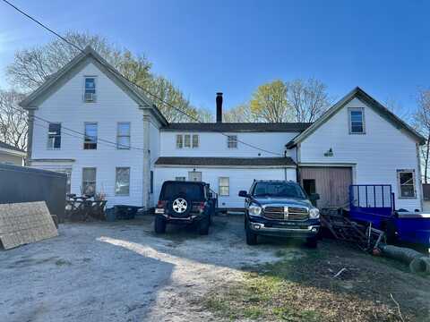 18 High Street, Mechanic Falls, ME 04256