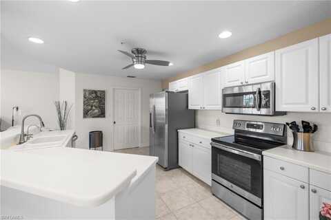 24370 Sandpiper Isle, BONITA SPRINGS, FL 34134