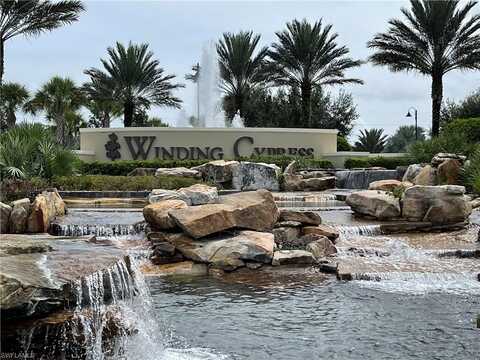6856 Winding Cypress, NAPLES, FL 34114