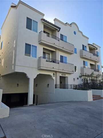 4334 Colbath Avenue, Sherman Oaks, CA 91423