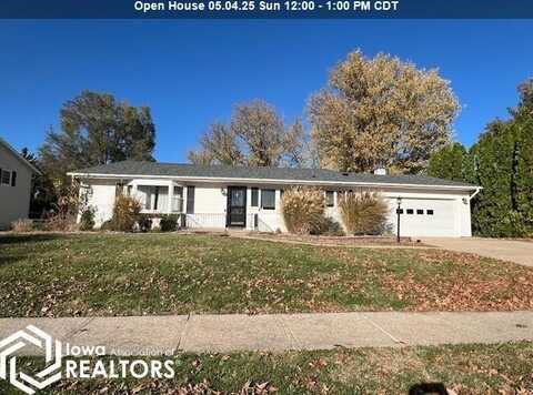 2912 Garden Avenue, Burlington, IA 52601