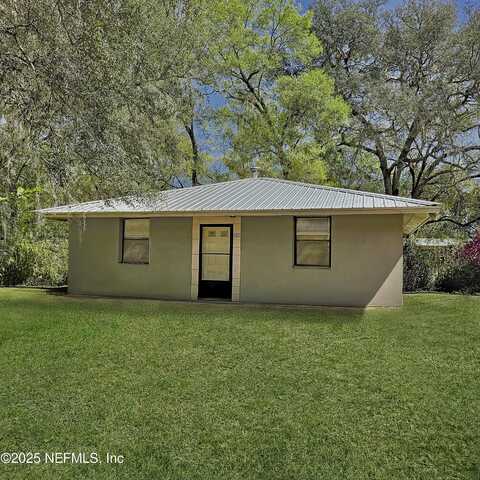 100 HUGH Avenue, Interlachen, FL 32148