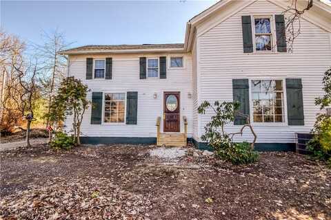6416 Chapel Road, Madison, OH 44057