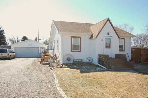 719 5th St SE, Sidney, MT 59270