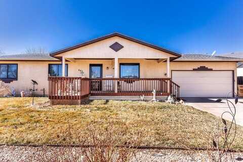 465 S Falcon Dr, Pueblo West, CO 81007