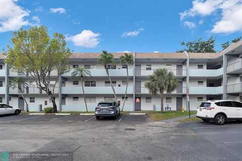 8351 Sands Point Blvd, Tamarac, FL 33321