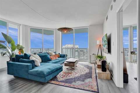 1900 N Bayshore Drive, Miami, FL 33132