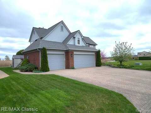 10368 SAINT JOHN Drive, Algonac, MI 48001