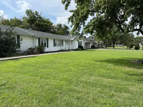 1301 North Douglas, Malden, MO 63863