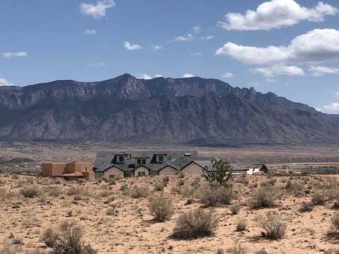 6820 Idalia Road NE, Rio Rancho, NM 87144