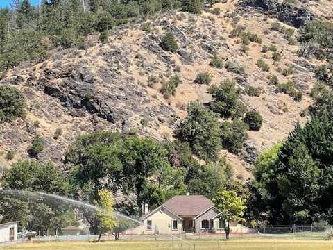 7813 Upper Applegate Road, Jacksonville, OR 97530