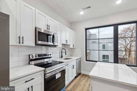 1840 N GRATZ STREET, PHILADELPHIA, PA 19121