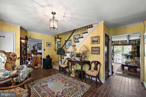 121 DAVIS ROAD, MALVERN, PA 19355