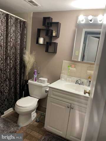 7600 E ROOSEVELT BOULEVARD, PHILADELPHIA, PA 19152