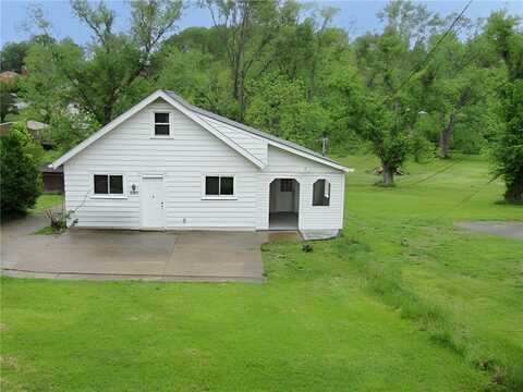 6129 State Route 88, Union, PA 15332