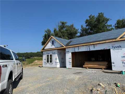 1584 Lois Road, Unity, PA 15650