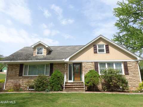 200 Frankmont Drive, Duncansville, PA 16635