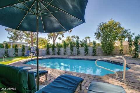 6813 E GRANDVIEW Drive, Scottsdale, AZ 85254