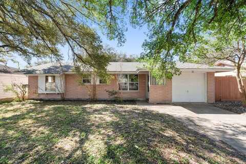 811 W I Avenue, Kingsville, TX 78363