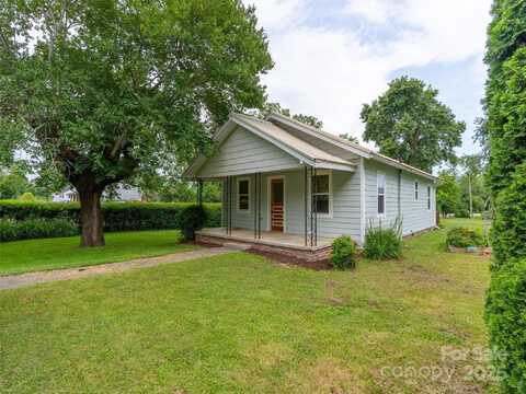 452 Old Hendersonville Highway, Brevard, NC 28712