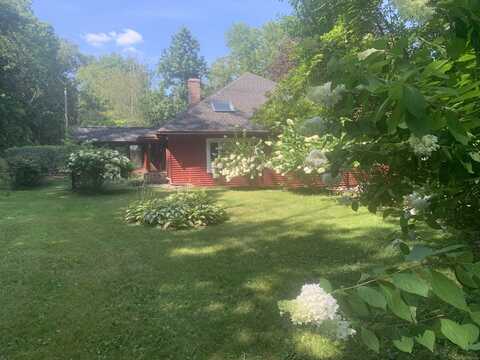 12 Old Forge Hollow Road, Litchfield, CT 06750