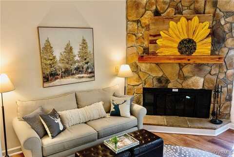 798 Laurelwood, Wintergreen, VA 22967