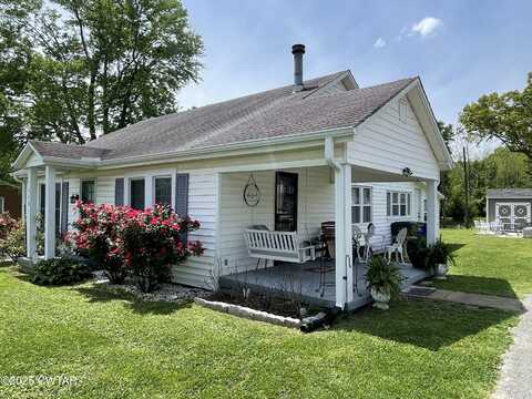 115 N Reynolds Street, McKenzie, TN 38201