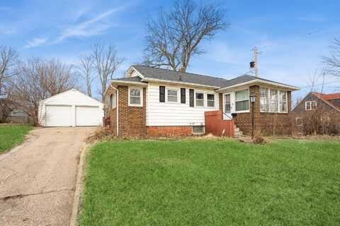 2422 38th Street, Des Moines, IA 50310