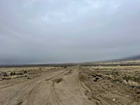 21885 Callaway Drive, Lovelock, NV 89419
