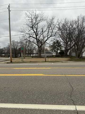 26828 W Main St, Edwardsburg, MI 49112