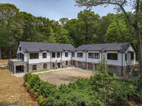 136-2 Mount Harmony Rd, Bernardsville, NJ 07924